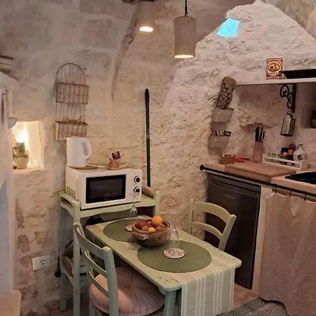 Conibianchi Trulli Nyaraló *