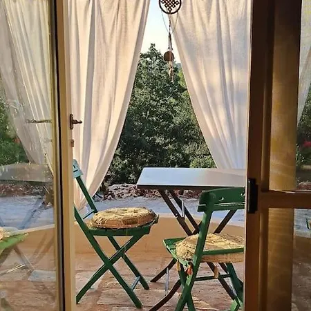 Conibianchi Trulli Nyaraló